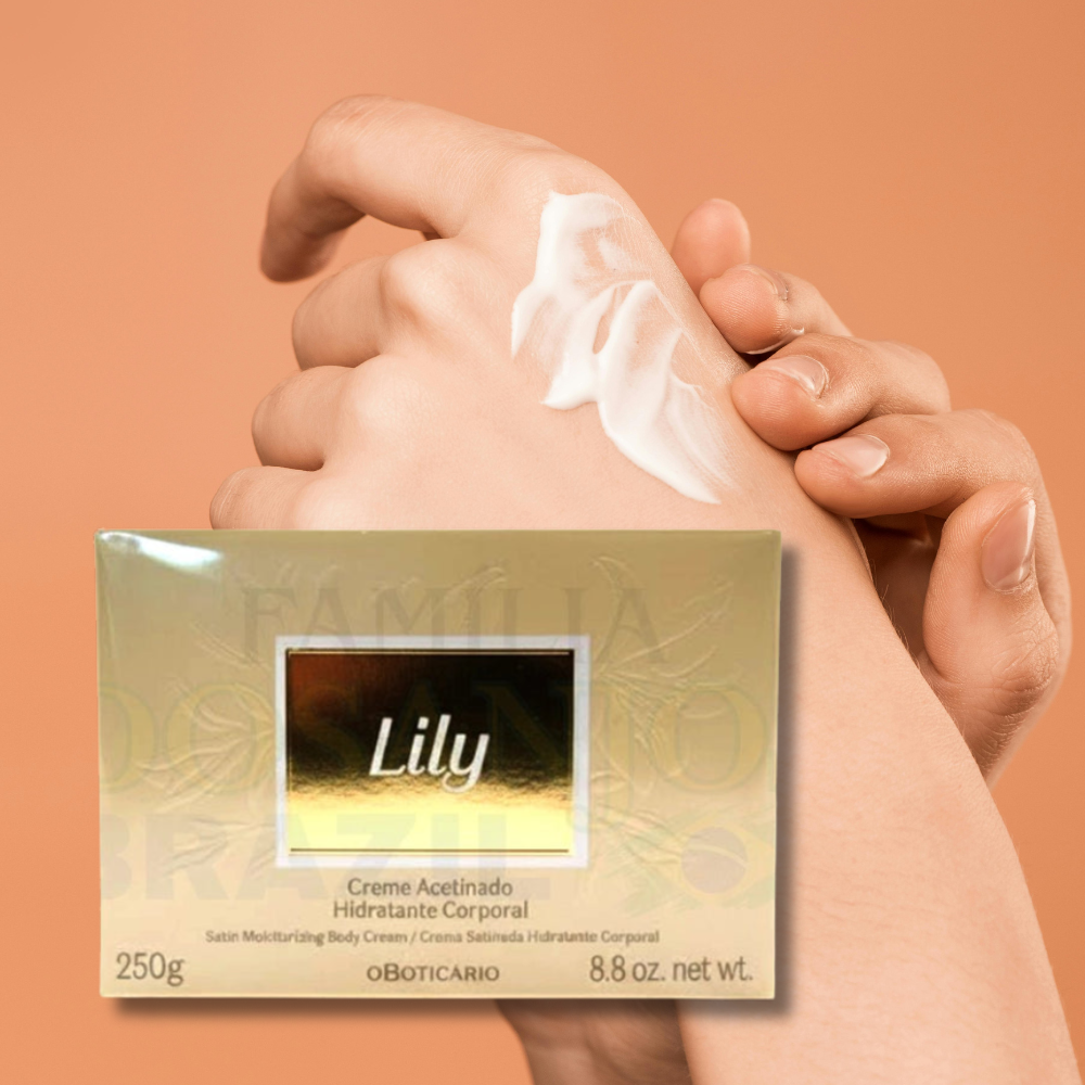 Hand holding a box of O Boticário Lily Satin Creme Corporal Hidratante 250g
