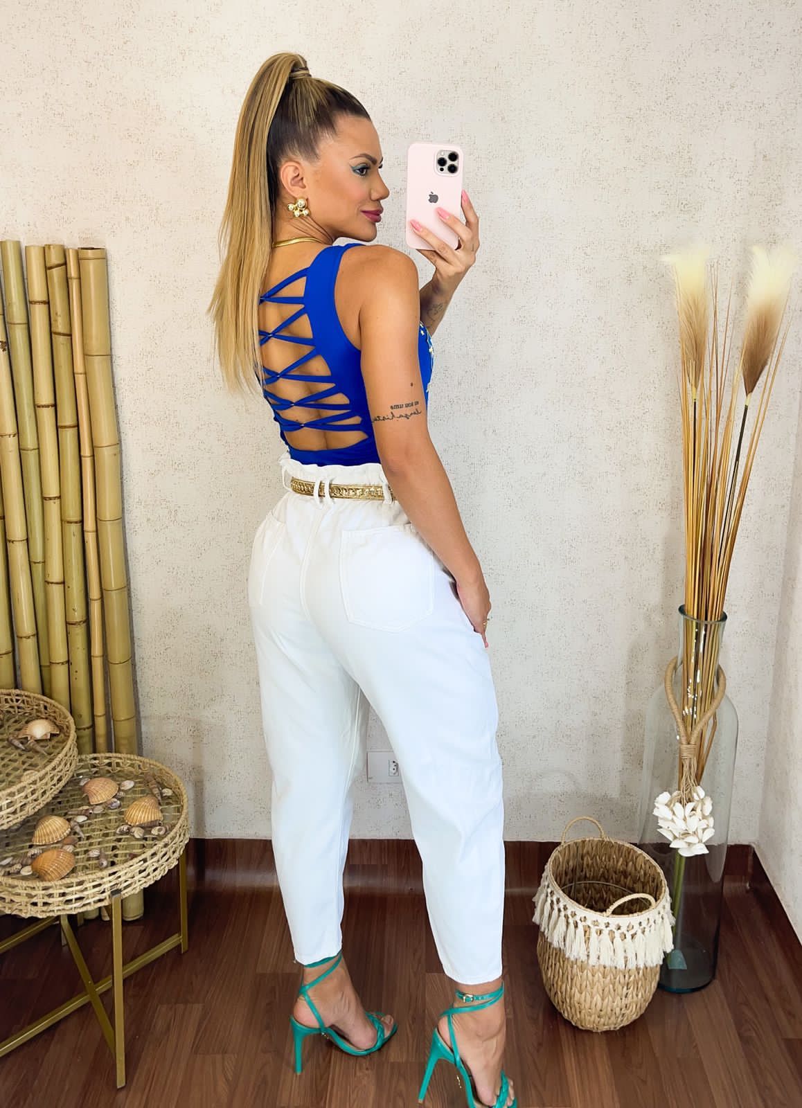 Body Brazil open back - Back view